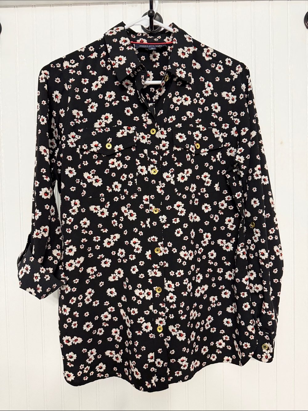 Jones New York Signature Black Daisy Floral Button Up Blouse Roll Tab Small EUC